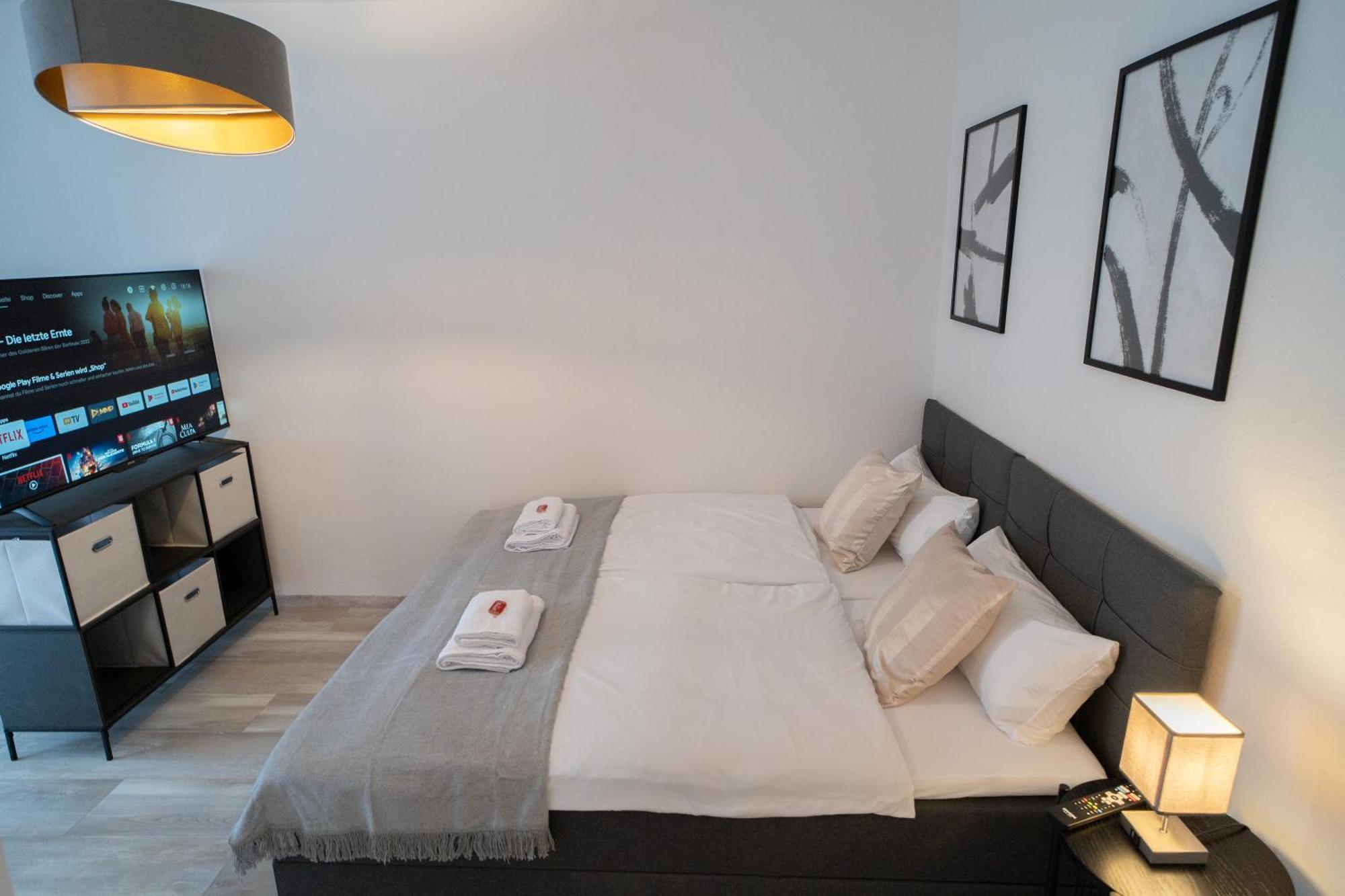 Morehome Apartments, Center,Parking 180Qm バート・ヴェリスホーフェン エクステリア 写真