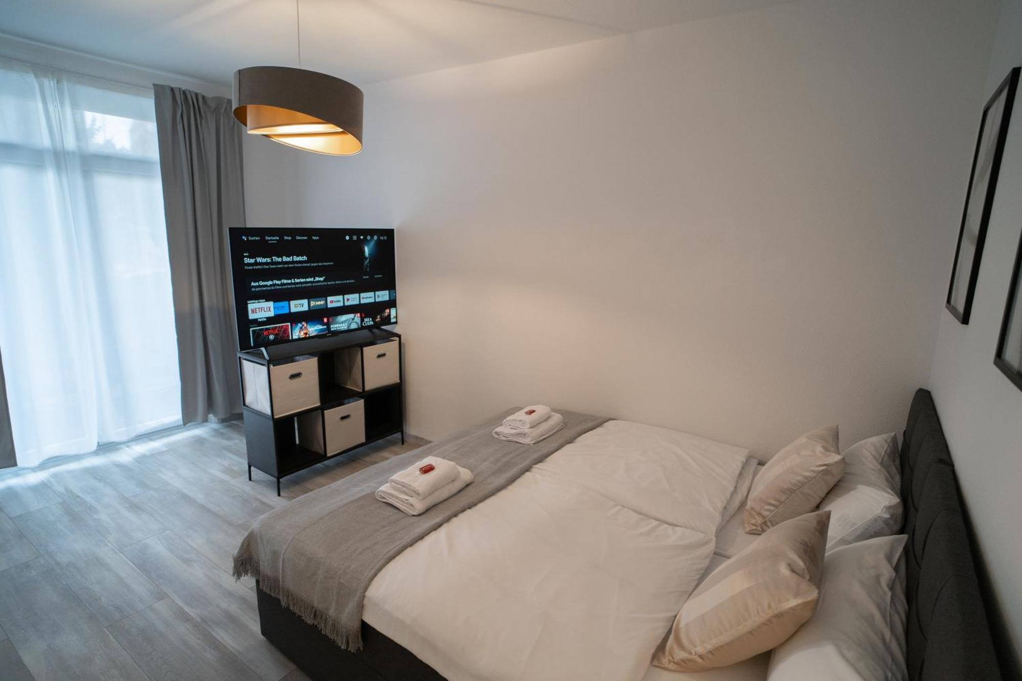 Morehome Apartments, Center,Parking 180Qm バート・ヴェリスホーフェン エクステリア 写真
