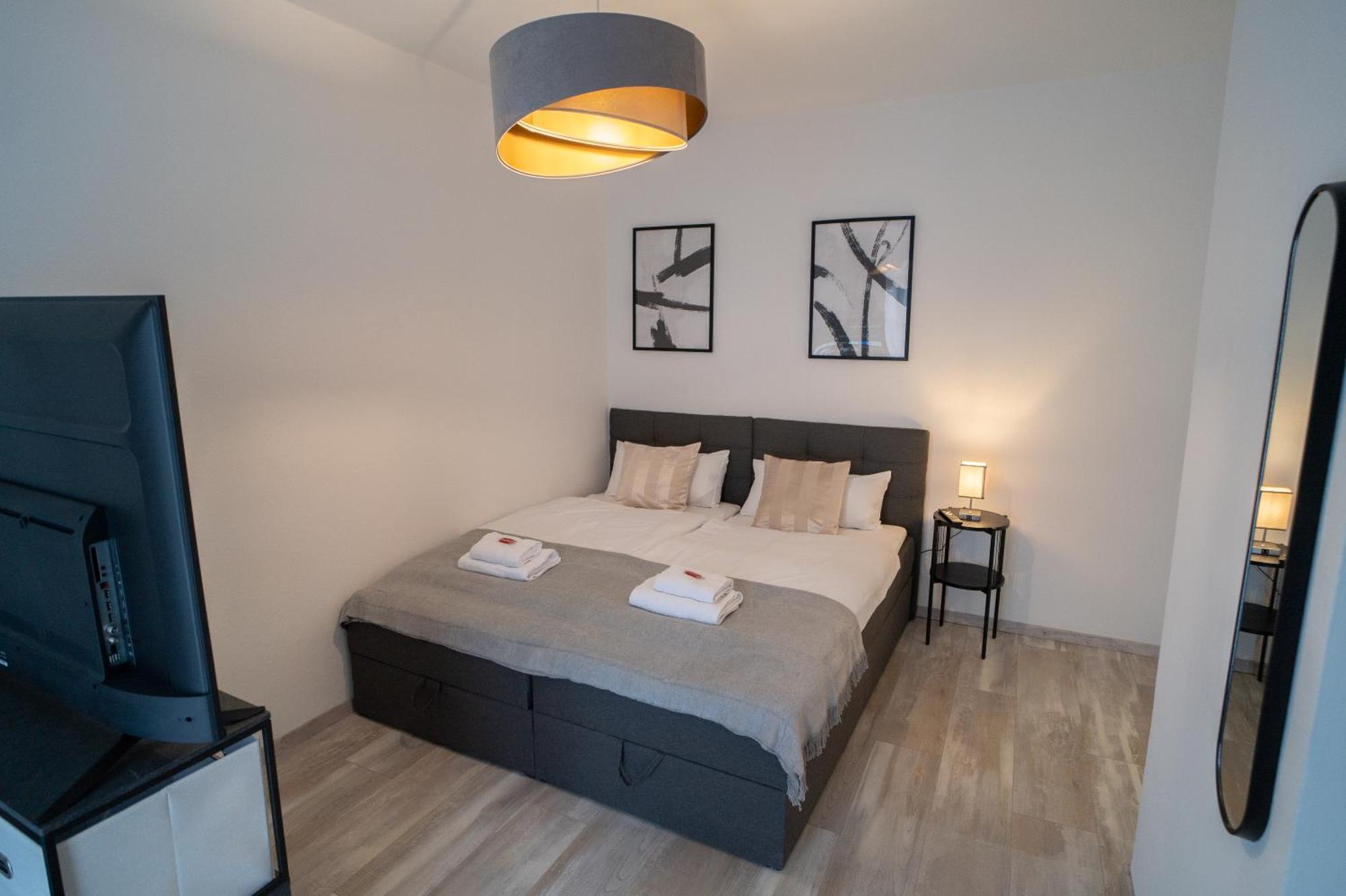 Morehome Apartments, Center,Parking 180Qm バート・ヴェリスホーフェン エクステリア 写真