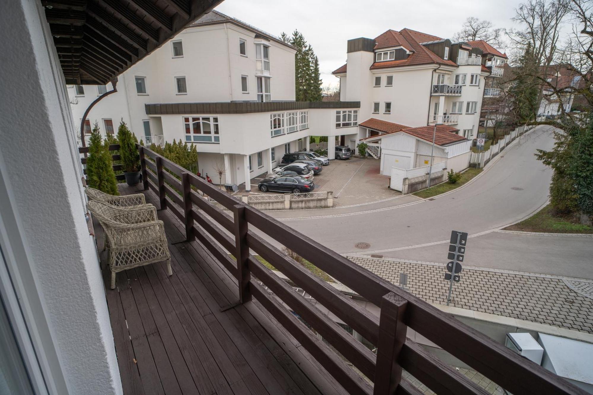Morehome Apartments, Center,Parking 180Qm バート・ヴェリスホーフェン エクステリア 写真