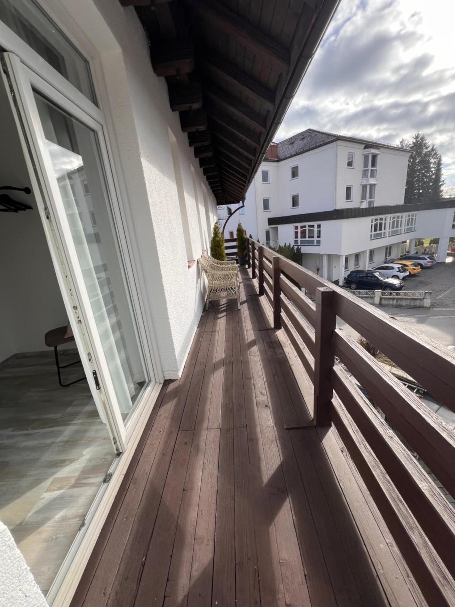 Morehome Apartments, Center,Parking 180Qm バート・ヴェリスホーフェン エクステリア 写真